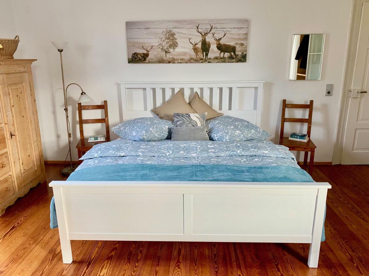 Deluxe Business City Apartments Metzingen Villa Landenberger מראה חיצוני תמונה